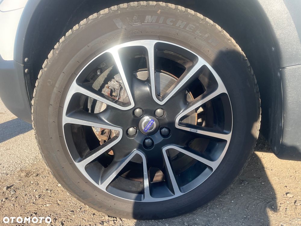 Volvo XC 70 D4 AWD Dynamic Momentum EU6 - 28