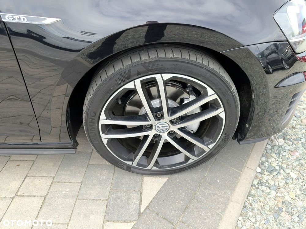 Volkswagen Golf GTD (BlueMotion Technology) DSG - 34