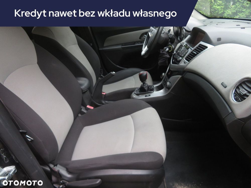 Chevrolet Cruze - 11