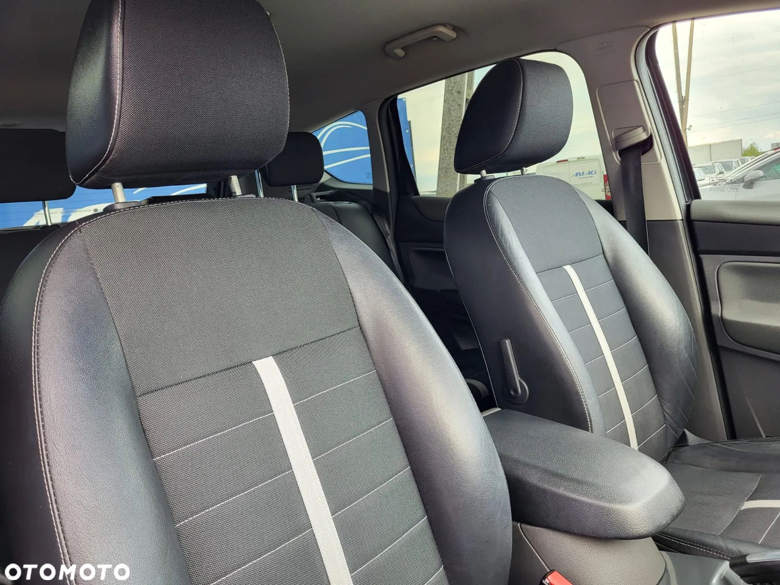 Ford Kuga 2.0 TDCi Titanium - 17