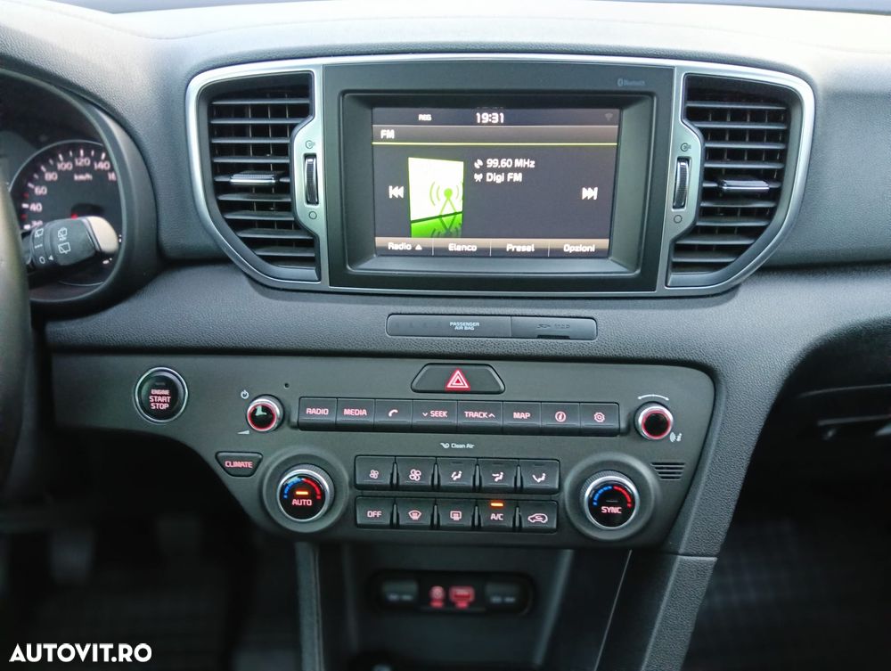 Kia Sportage 1.7 CRDI 2WD Vision - 30