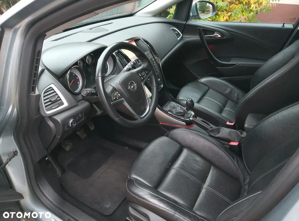 Opel Astra 1.6 D (CDTI) Start/Stop Business - 22