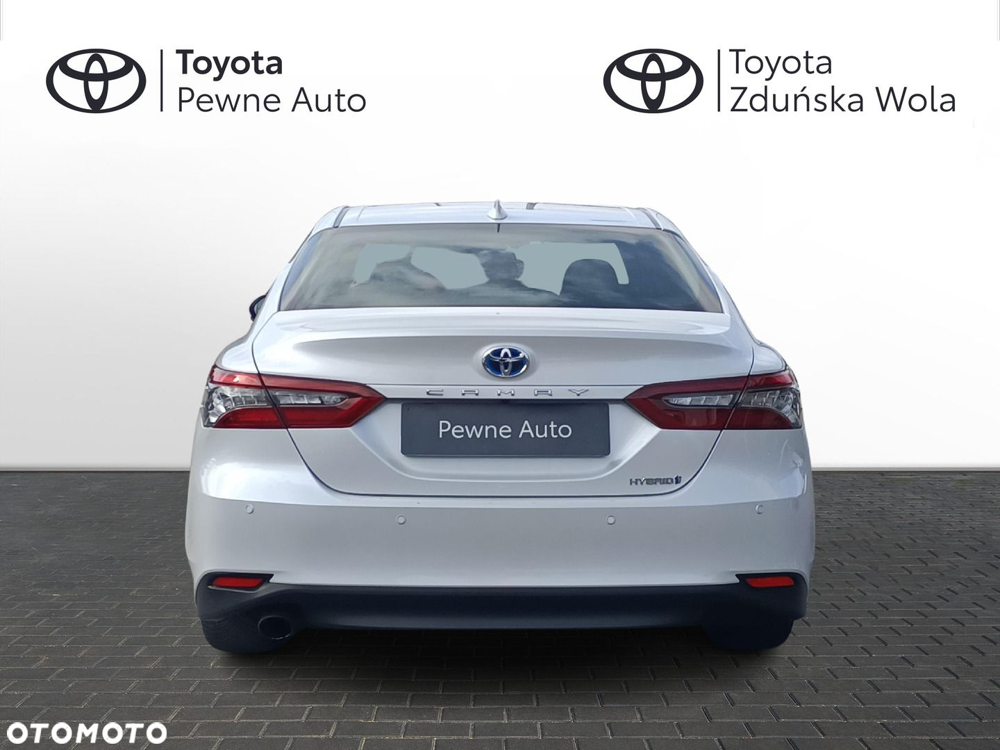 Toyota Camry - 6