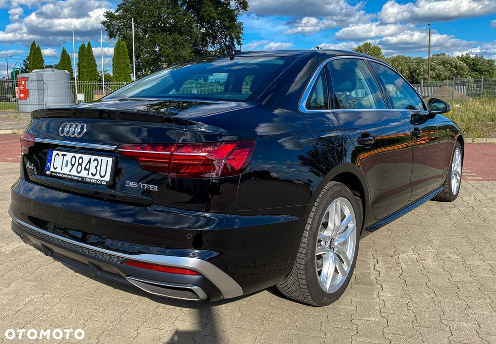 Audi A4 Limousine - 3