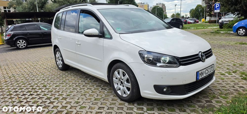 Volkswagen Touran 1.6 TDI DPF BlueMotion Technology DSG Life - 1
