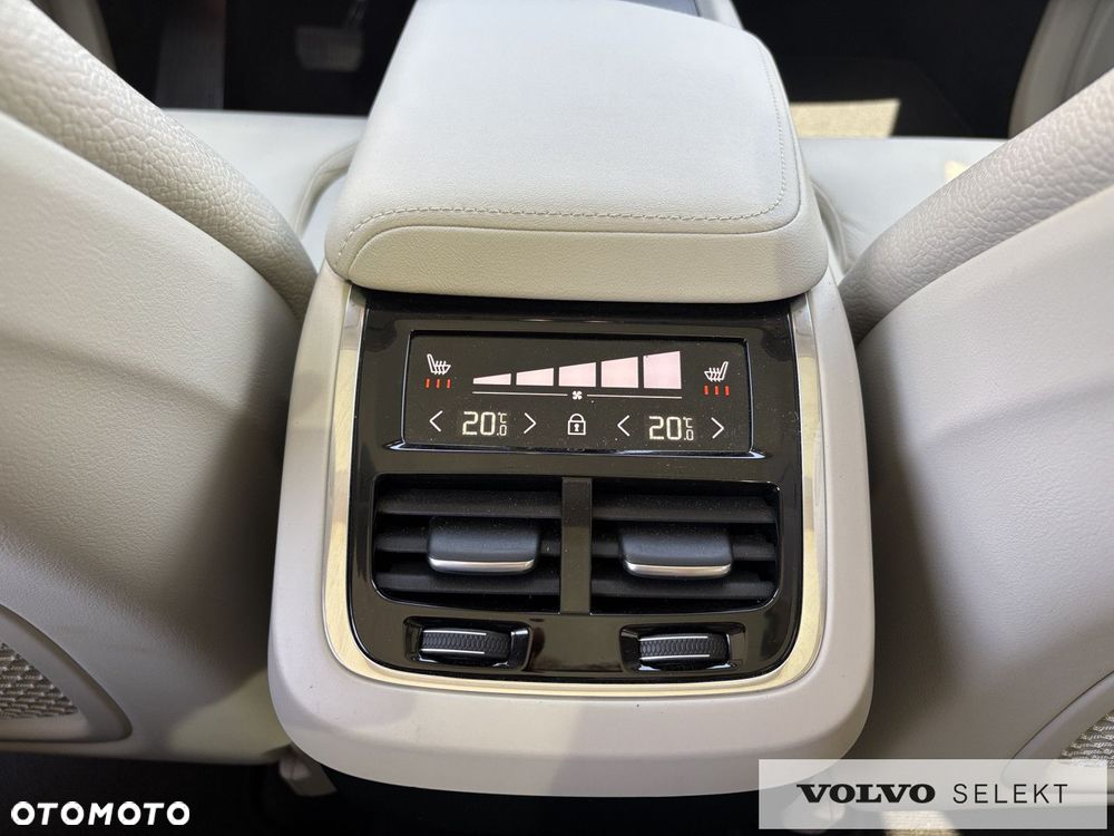 Volvo XC 60 - 23