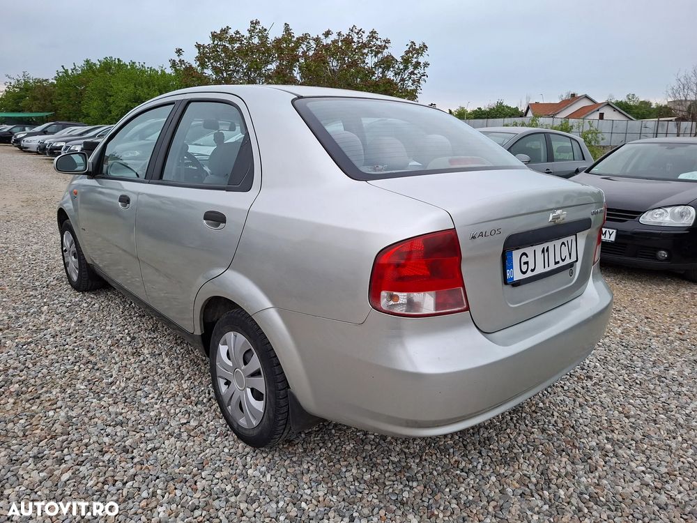 Chevrolet Kalos - 2