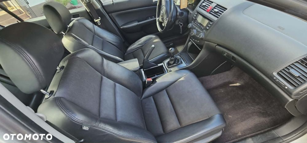 Honda Accord 2.2i-CTDi Executive - 6