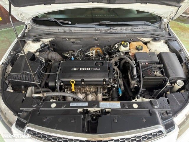 Chevrolet Cruze 1.6 LT - 11