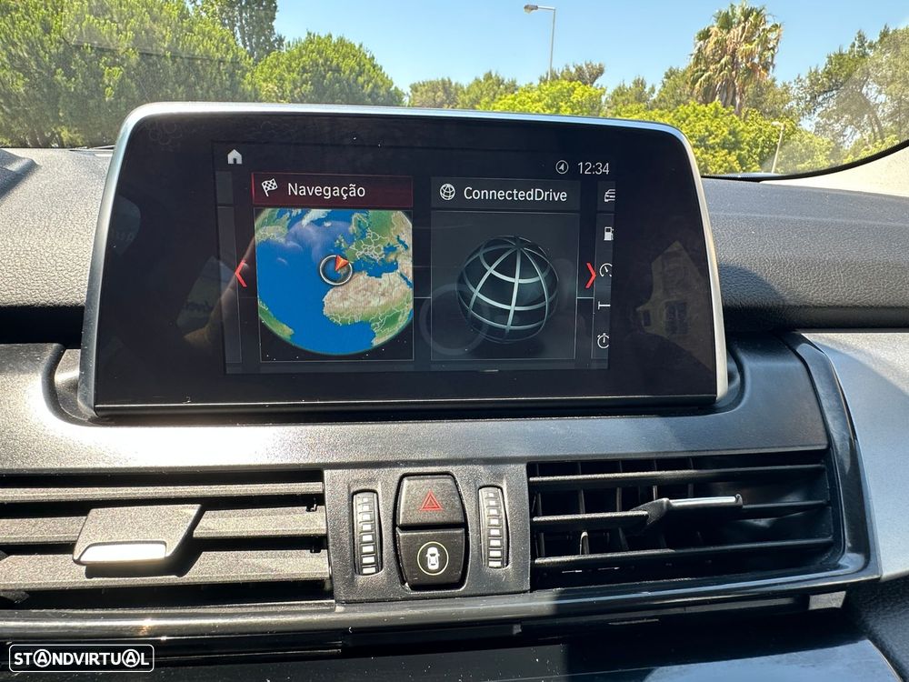 BMW 225xe Active Tourer Advantage - 18