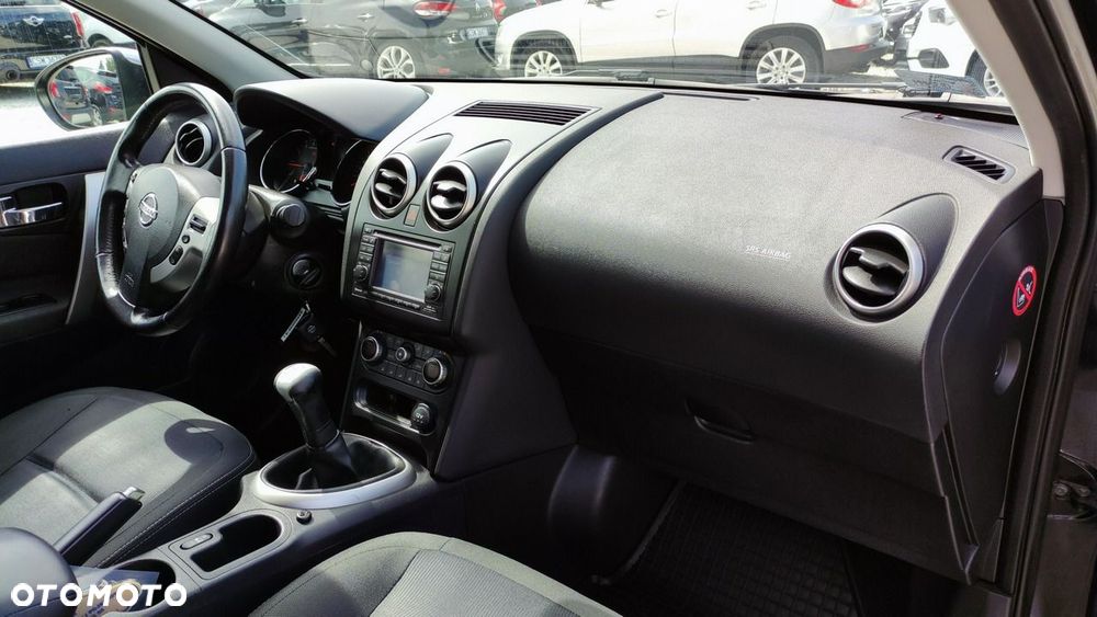 Nissan Qashqai - 24