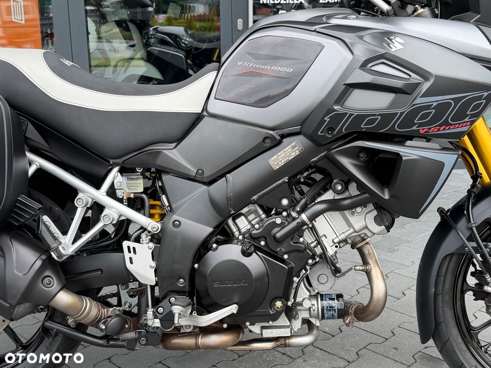 Suzuki V-STROM - 7