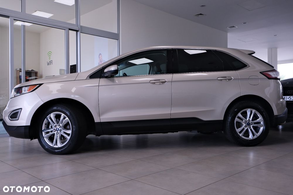 Ford Edge - 12