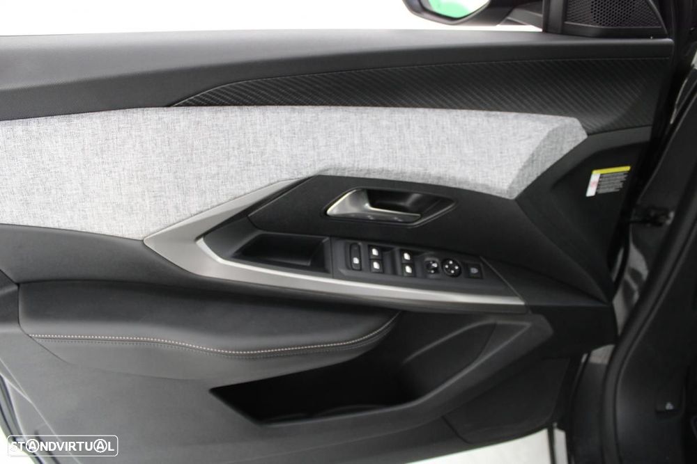 Peugeot E-5008 210 Allure Business - 10