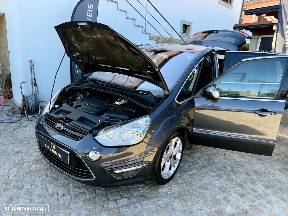 Ford S-Max 2.0 TDCi Titanium 7L - 33