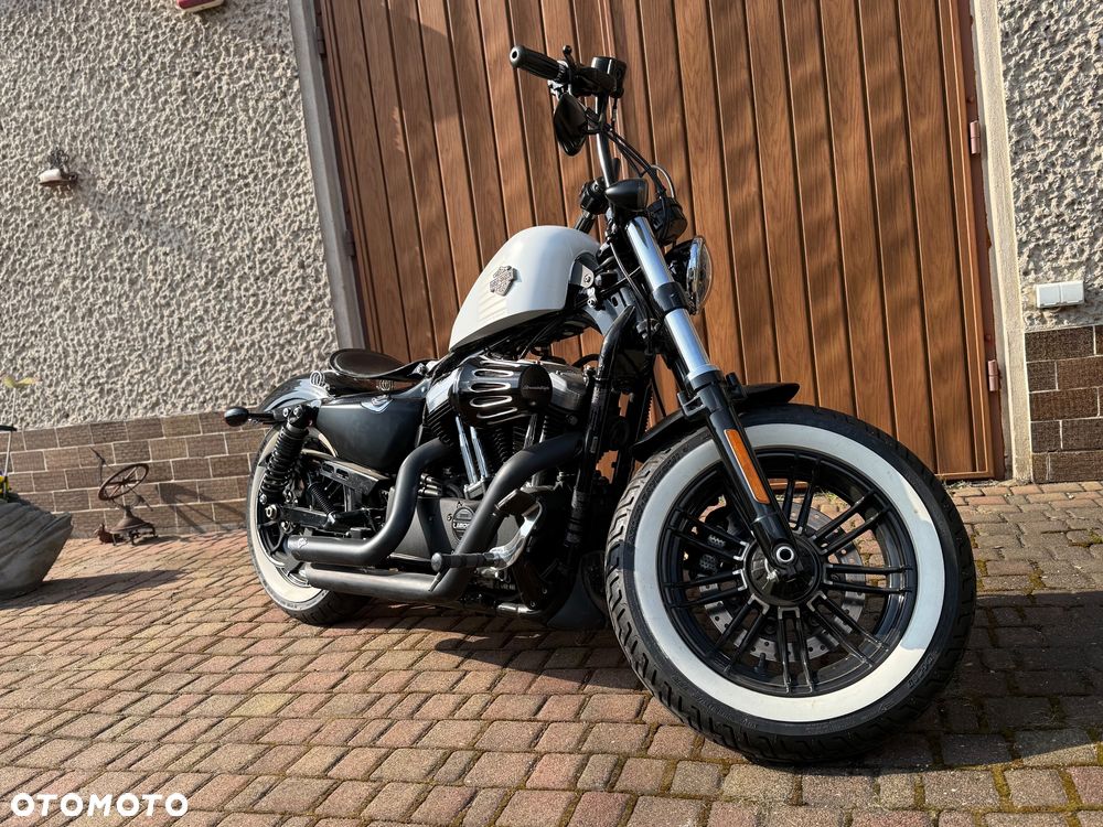 Harley-Davidson Sportster Forty-Eight - 1