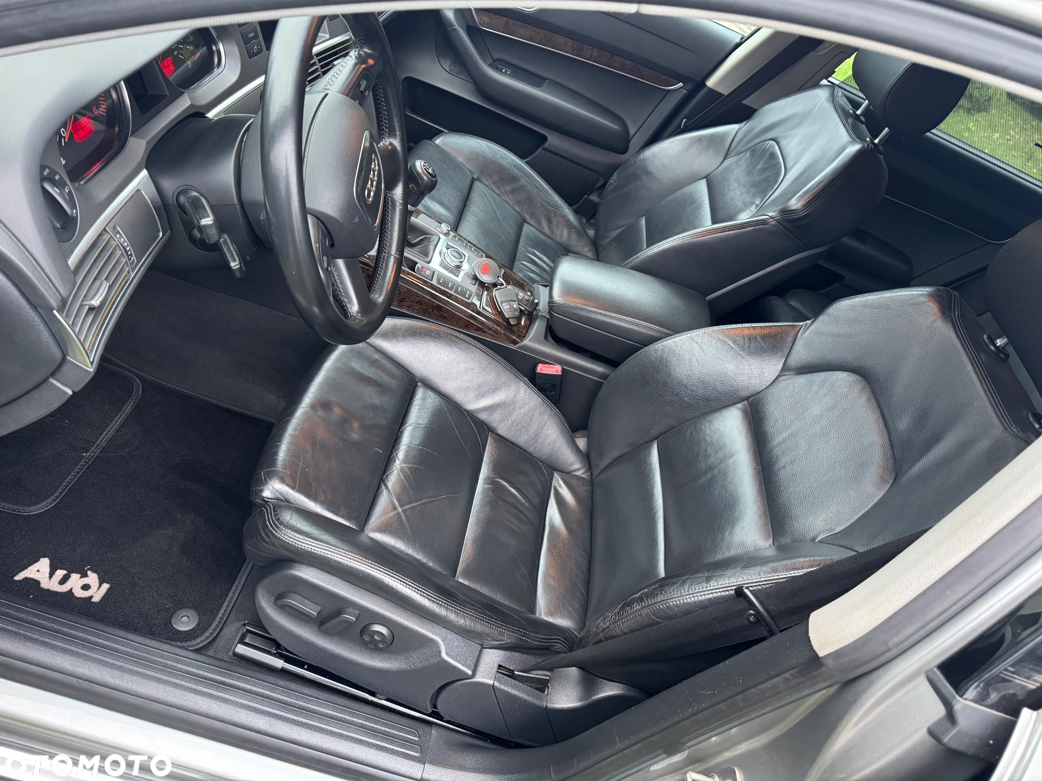 Audi A6 - 12