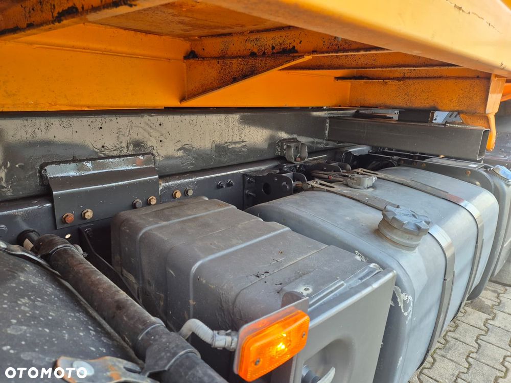 Renault PREMIUM DXI LANDER D 370 / 6X4 / WYWROTKA TYŁ / HYVA / HYDROBURTA Z BOKU / CZOŁOWNICA / NISKI PRZEBIEG / BEZWYPADKOWY / 6X4 / EURO 4 - 30