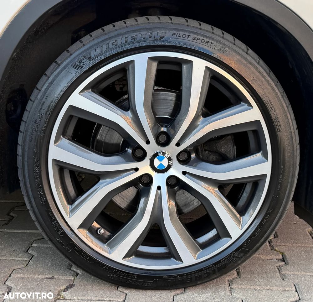 BMW X1 xDrive20d Aut. xLine - 15
