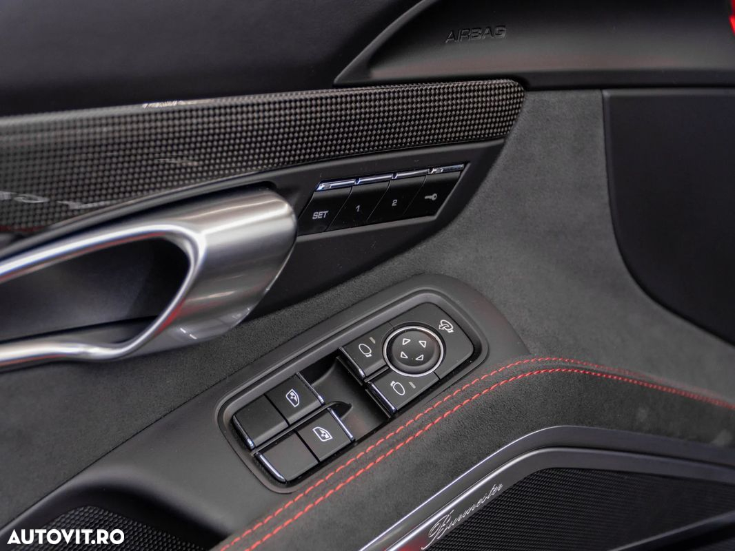 Porsche Boxster - 22