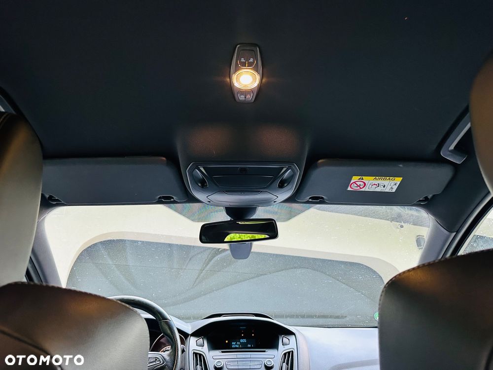 Ford Focus 2.0 TDCi ST mit Leder-Sport-Paket - 30