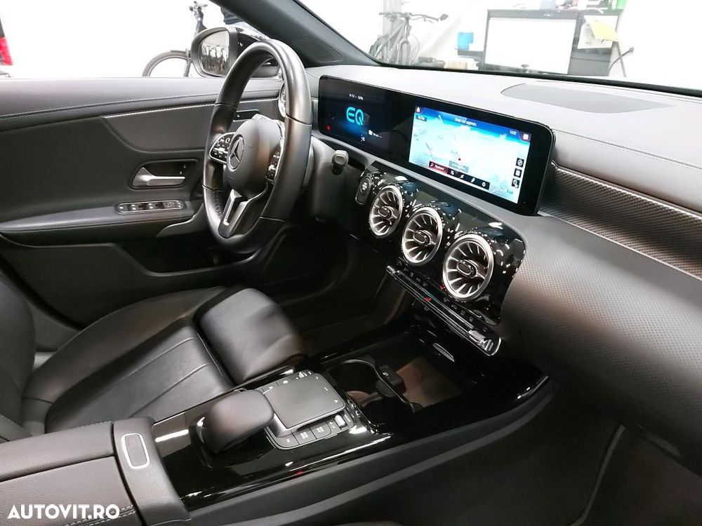 Mercedes-Benz CLA 250 - 4