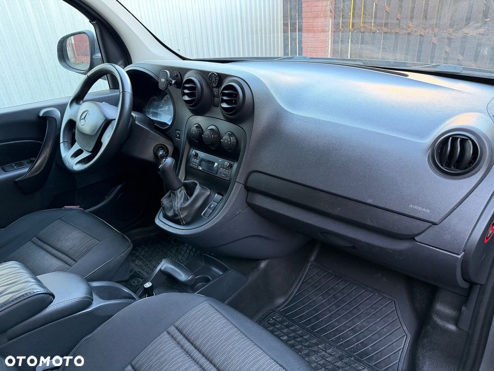 Mercedes-Benz Citan - 12