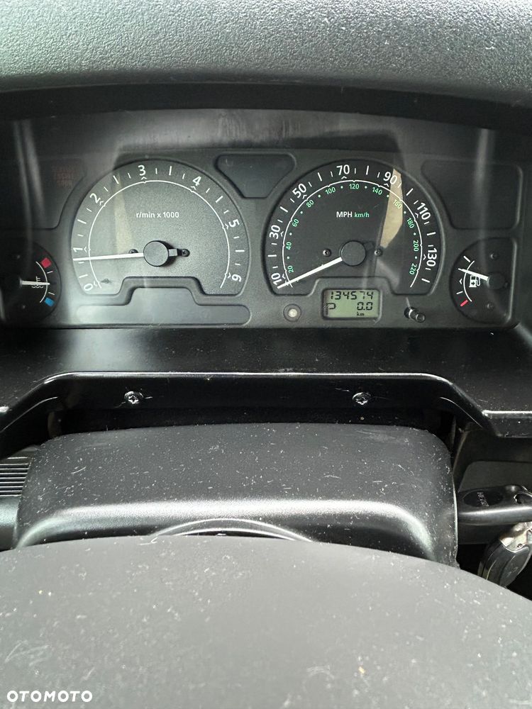 Land Rover Discovery - 16