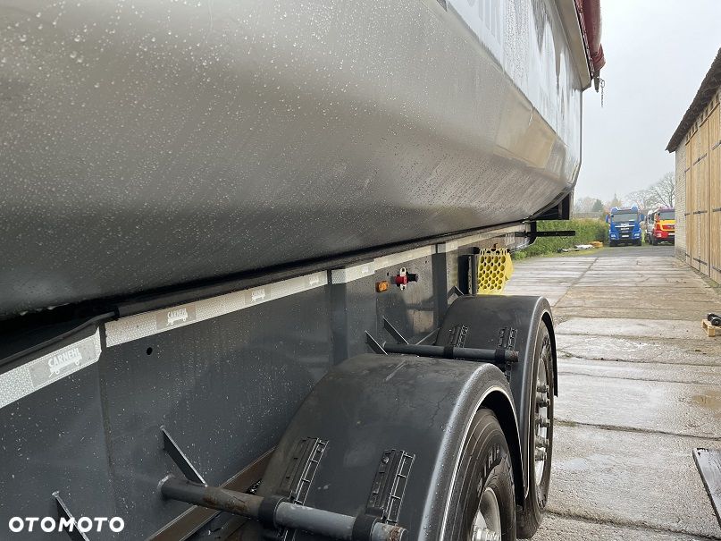 Carnehl CHKS/HH stalowa 28m3 Hardox rynna 2019 naczepa wywrotka stal z NIEMIEC - 9