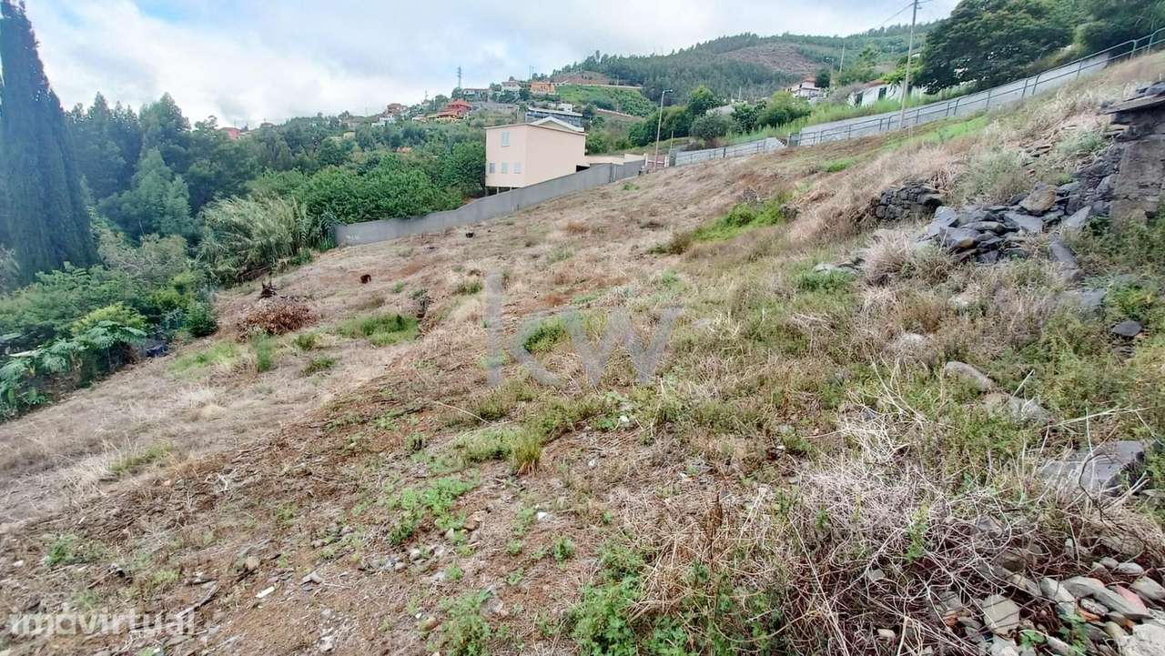 Terreno rústico com 2420m2 | São Roque | Potencial construtivo - Grande imagem: 3/5