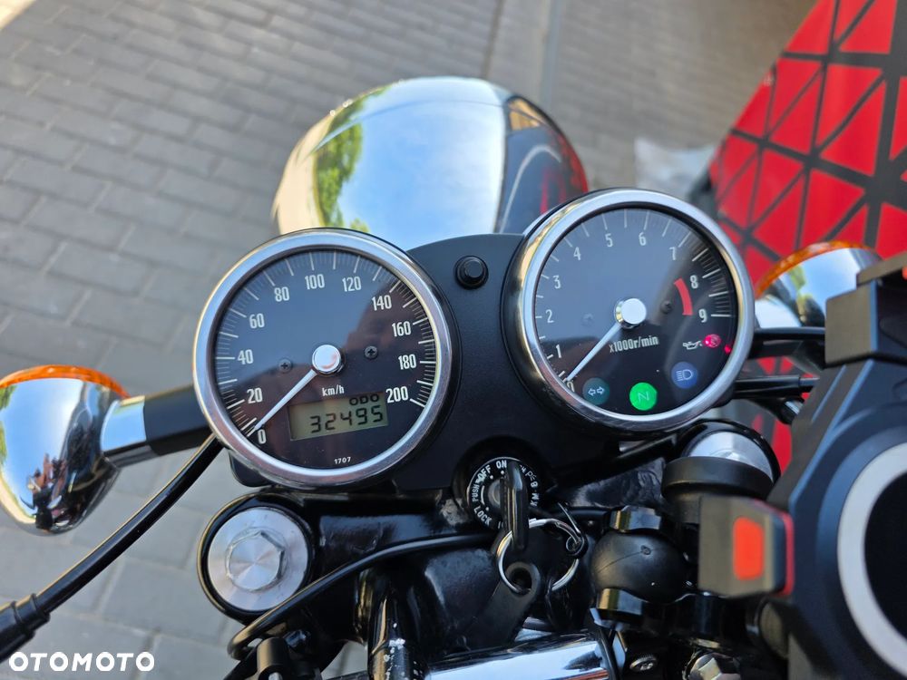 Kawasaki Inny - 16