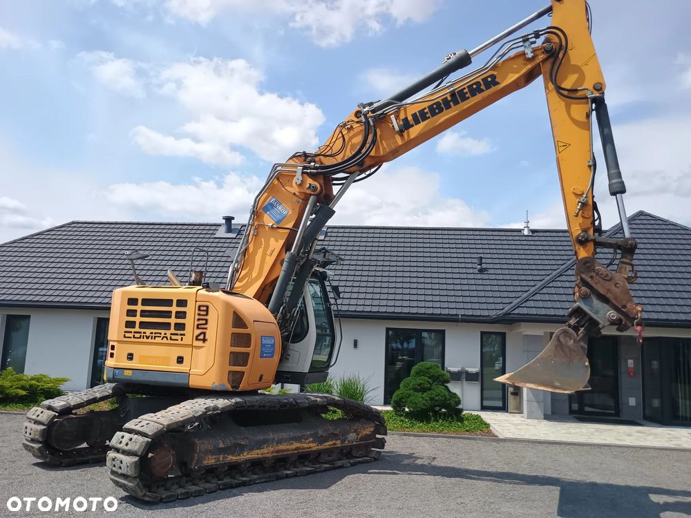 Liebherr R924 COMPACT LITRONIC - 6