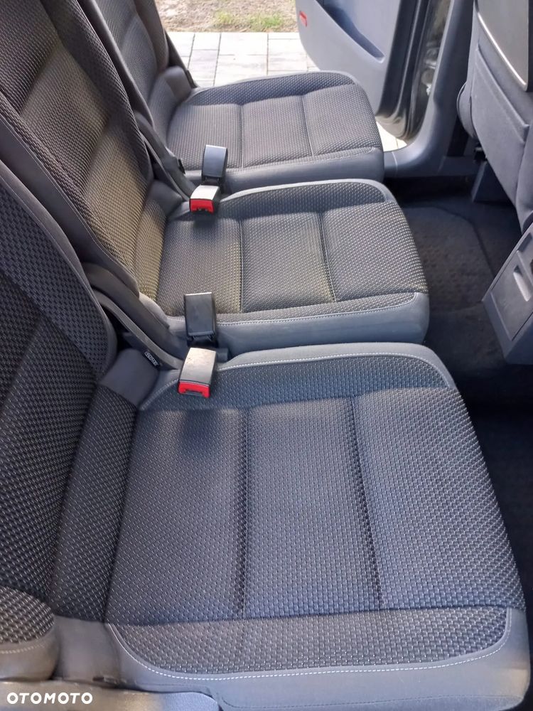 Volkswagen Touran 1.4 TSI Comfortline Perfectline - 10