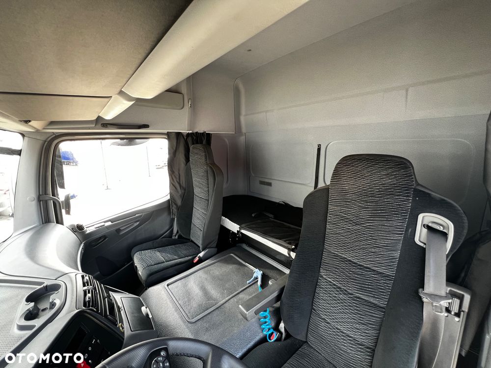 Mercedes-Benz ATEGO - 27