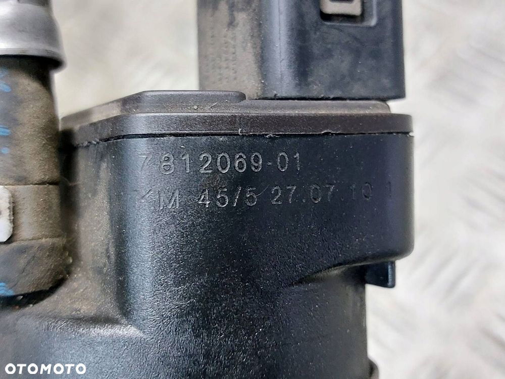 OBUDOWA FILTRA PALIWA PODGRZEWACZ BMW F10 520d 2.0 D 7801209 - 4