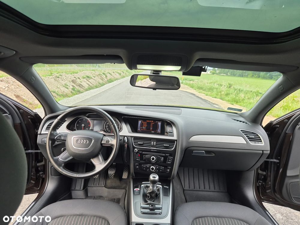 Audi A4 Avant 2.0 TDI DPF Ambiente - 20