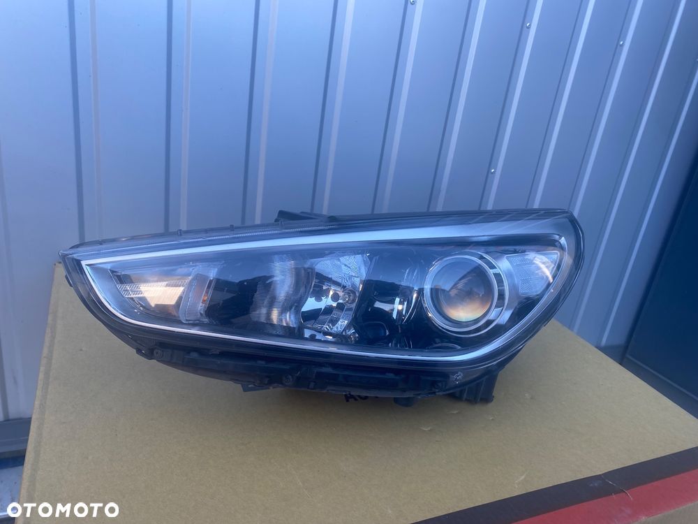 HYUNDAI I30 3 III 2017->  IGŁA!!!  Europa! LAMPA PRZEDNIA LEWA LEWY PRZÓD REFLEKTOR PRZEDNI LEWY SOCZEWKA H7 + soczewka 92101-G4020 Wwa - 2