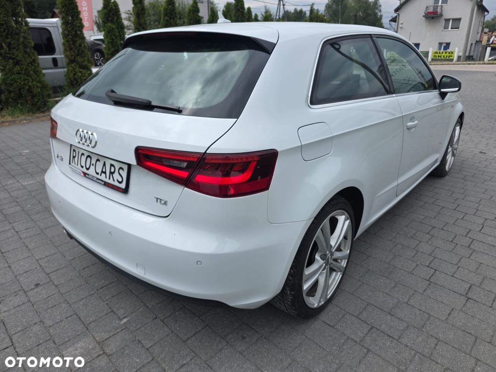 Audi A3 Sportback - 4