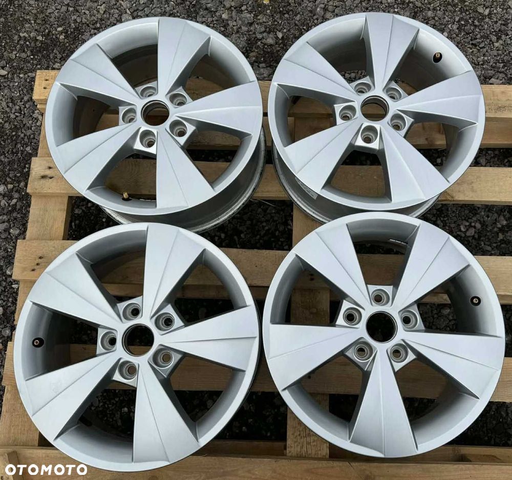 Alufelgi 5x112 r16 Skoda Octavia Superb Yeti Karoq Audi A3 8P 8V 8Y 68# - 5