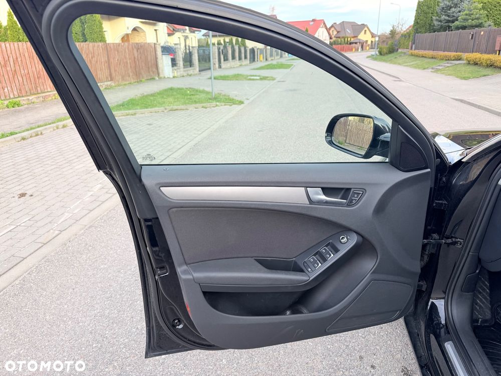 Audi A4 Avant - 14
