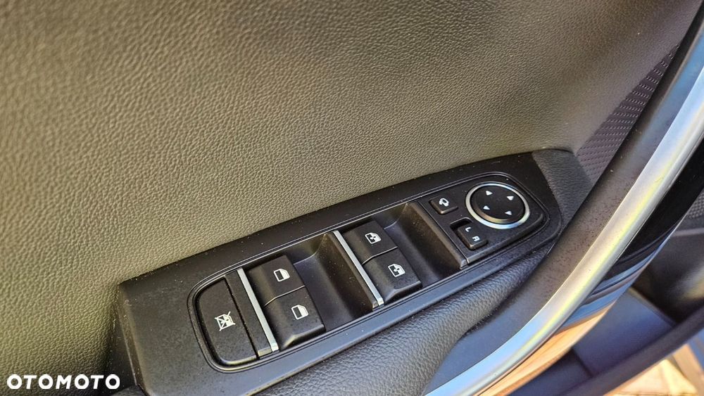 Kia Ceed SW 1.5 T-GDI DCT7 OPF GT Line - 18