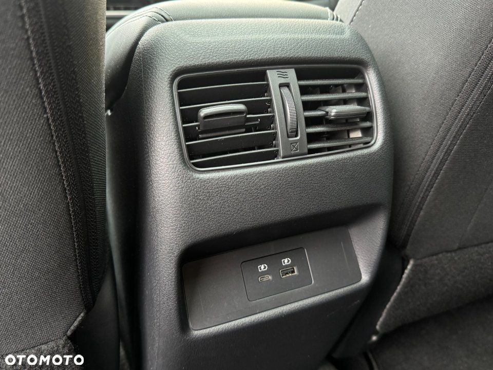 Nissan Qashqai - 11