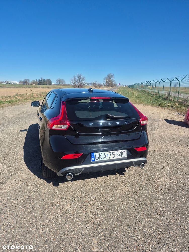 Volvo V40 D2 Drive-E R-Design Kinetic - 7