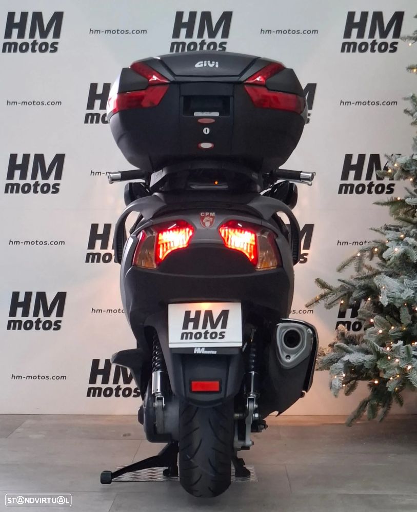 Suzuki Burgman 650 EXECUTIVE - 6