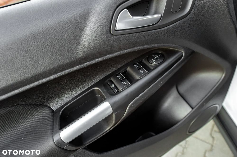 Ford Tourneo Connect - 27