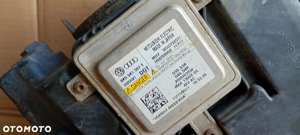 Lampa lewy przód przednia lewa Xenon skrętny LED Audi A4 B8 Lift UK 8K0941031A - 7