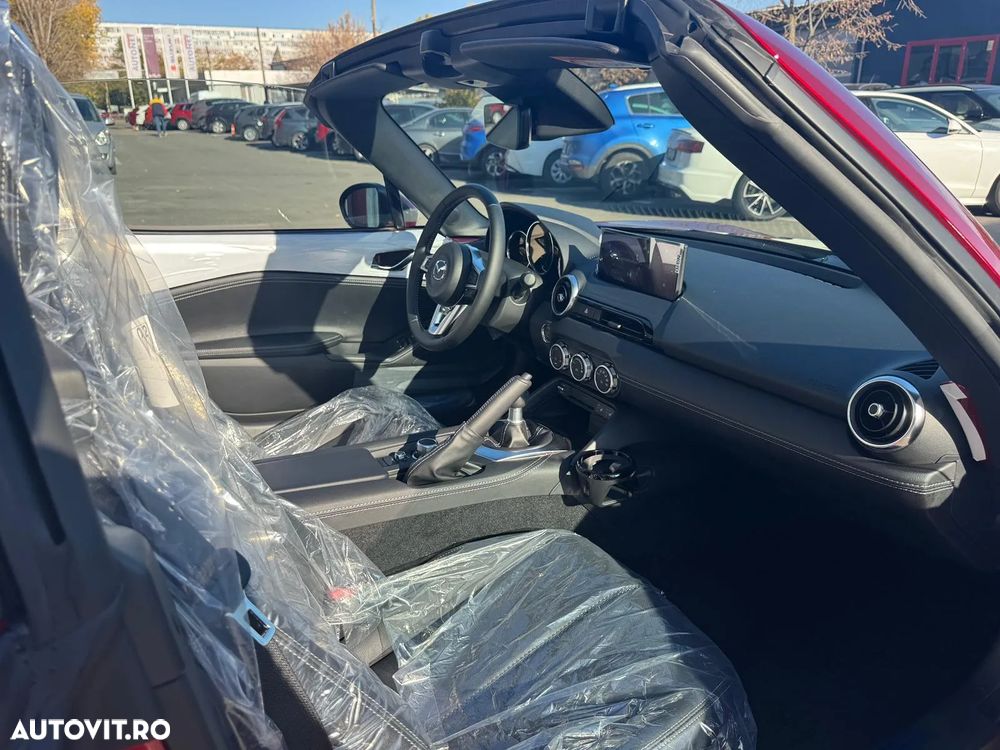 Mazda MX-5 RF Skyactiv G132 Exclusive-Line - 15