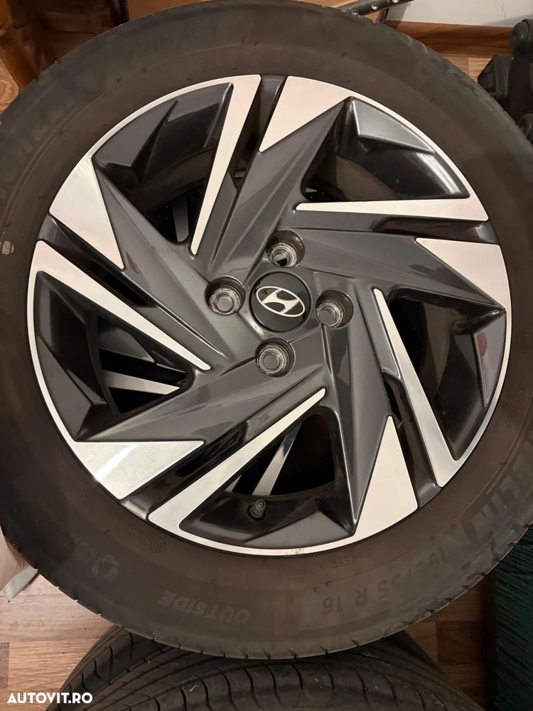 Hyundai i20 1.0 l T-GDi M-Hybrid 100CP 5DR Led Line - 17