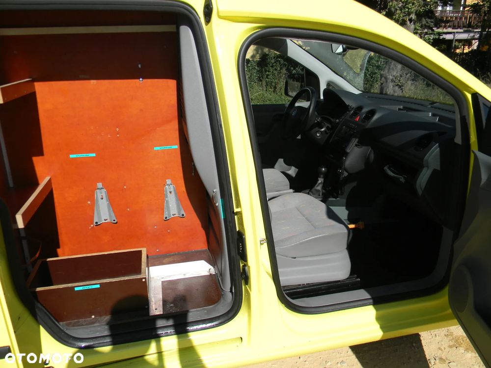 Volkswagen Transporter - 31