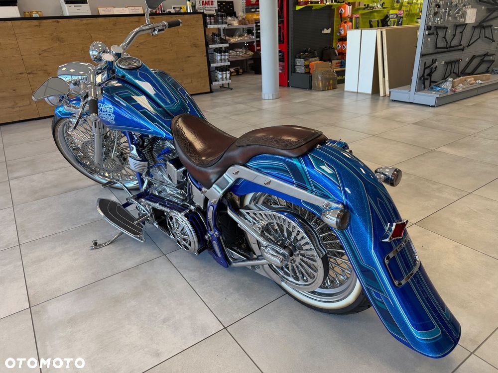 Harley-Davidson Softail Deluxe - 4